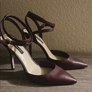 Nine West Women's Burgundy Heels